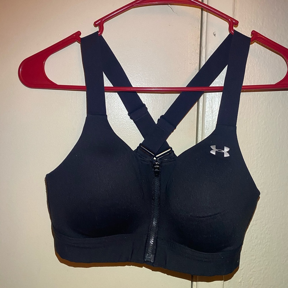 Black Sports Bra